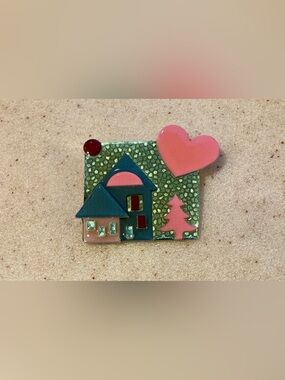 Pink Heart & Green Holiday House Brooch